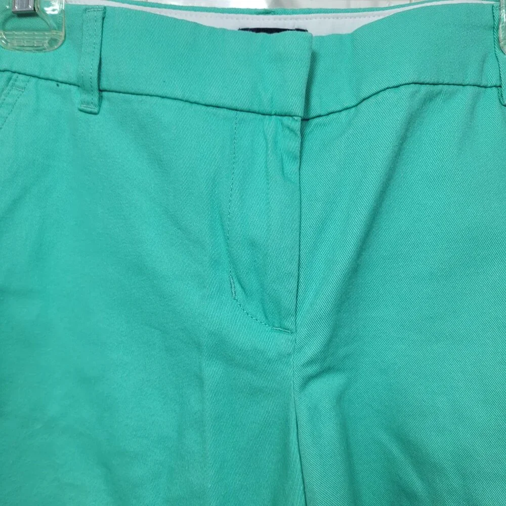 J.Crew Factory Green Cotton Flat Front Shorts Women’s Size 8 Casual Summer Chino - Picture 4 of 6